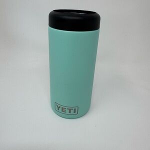 YETI Turquoise matte slim colster